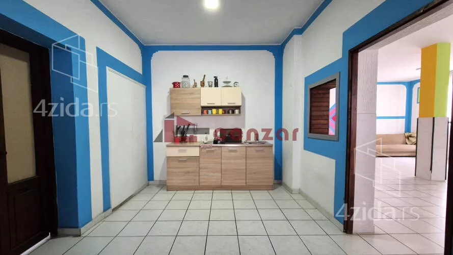 3-etažna kuća | 4zida