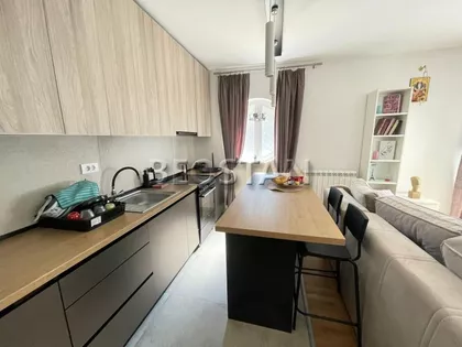 Milice Jankovic | 4zida.rs