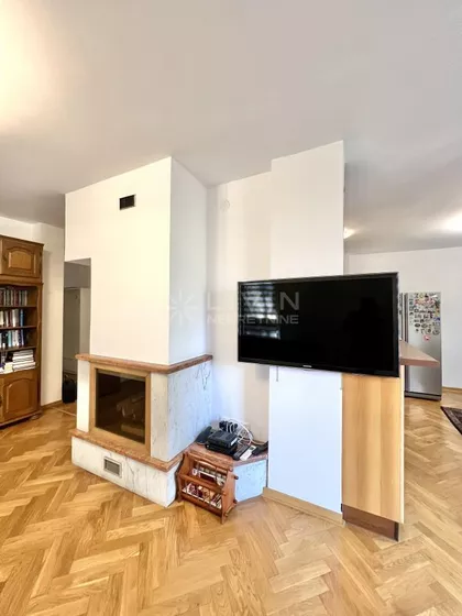 Crveni Krst Vračar | 4zida.rs