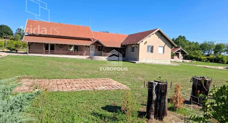 Kuća | 4zida