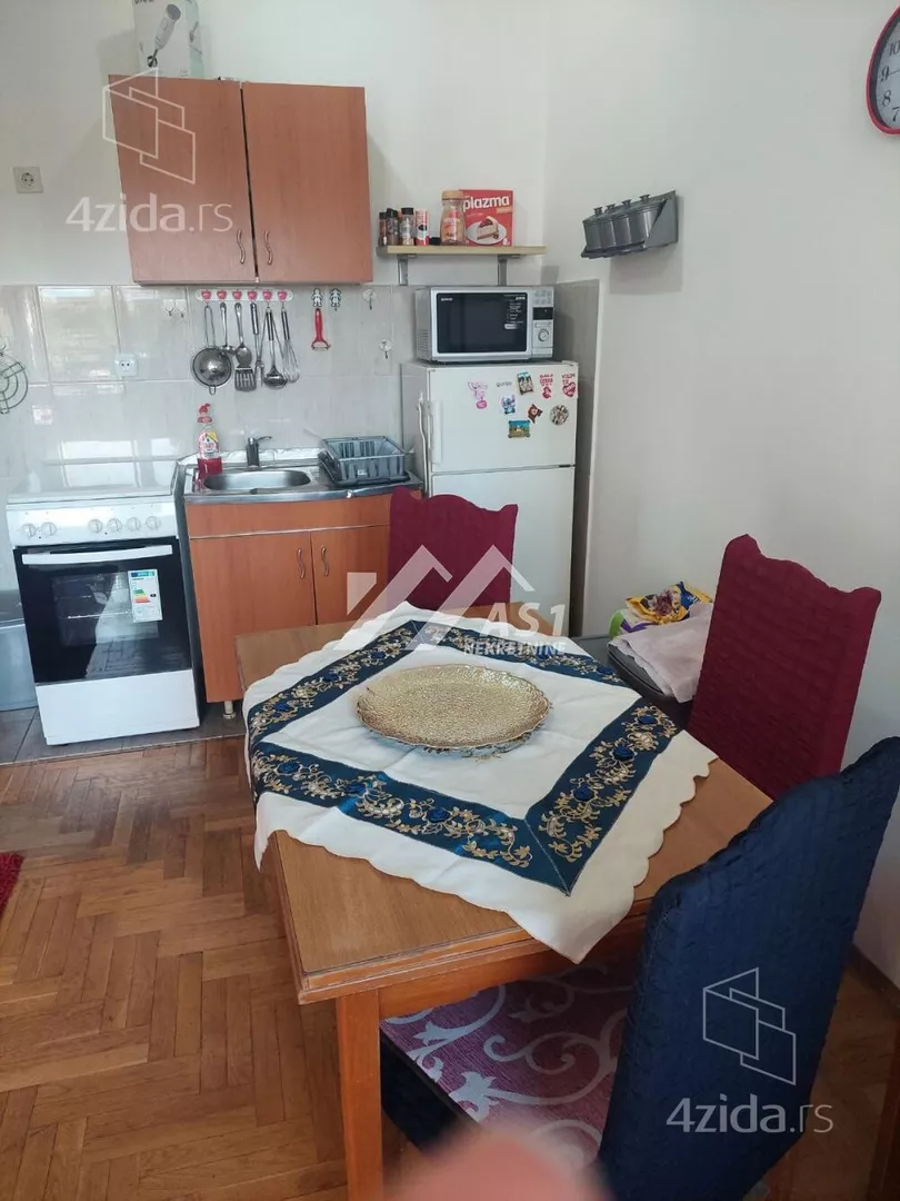 Garsonjera | 4zida