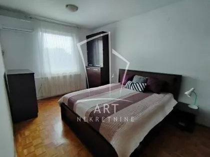 Dunavski kej | 4zida.rs