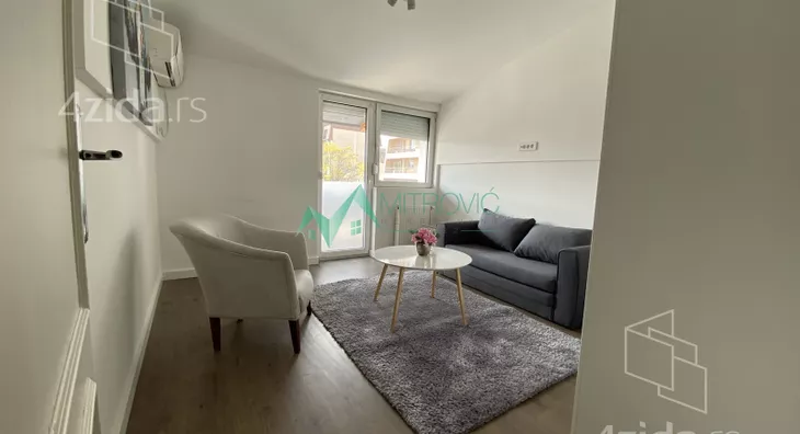 Četvoroiposoban stan | 4zida