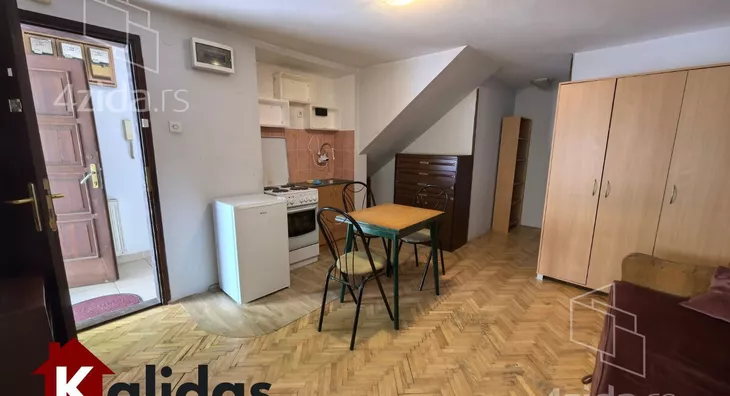 Garsonjera | 4zida