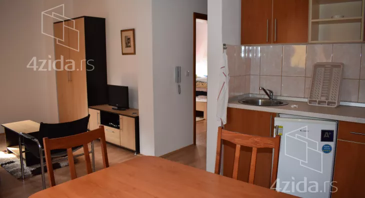 4-etažna kuća | 4zida