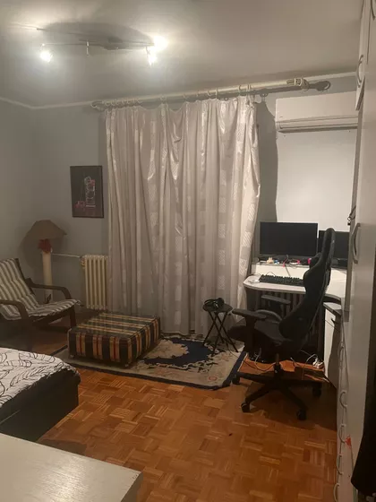 Maksima Gorkog 1 | 4zida.rs