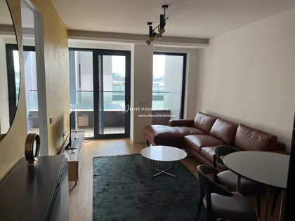 Jurija Gagarina Sakura park | 4zida.rs