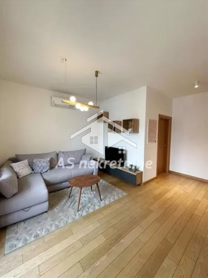 Južni Bulevar | 4zida.rs