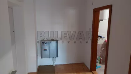 Cara Dušana | 4zida.rs