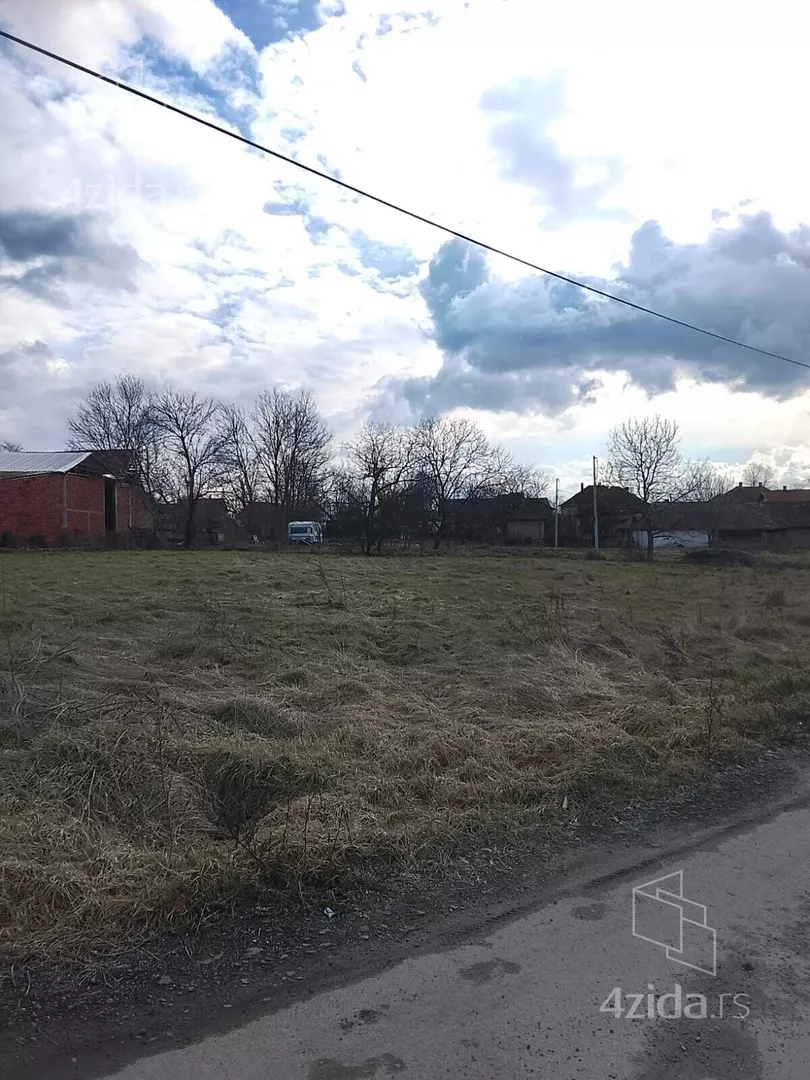 Građevinsko zemljište | 4zida