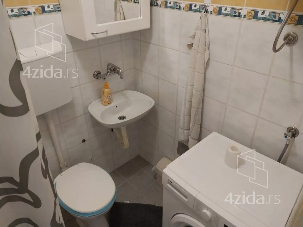 Garsonjera | 4zida