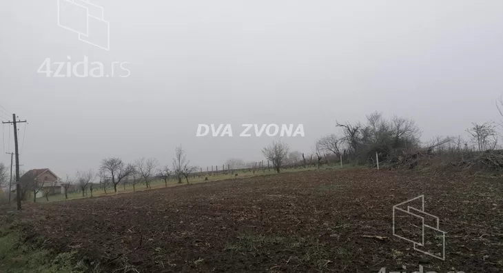 Plac | 4zida
