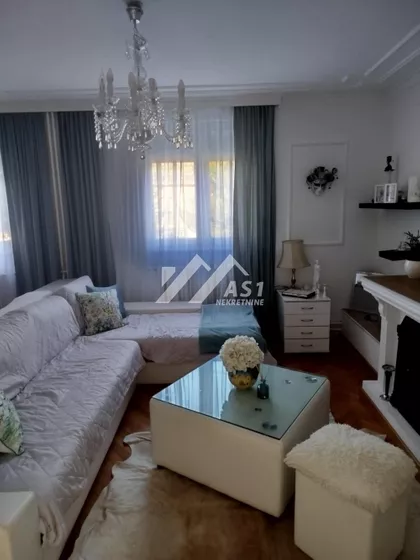 Vladana Desnice | 4zida.rs