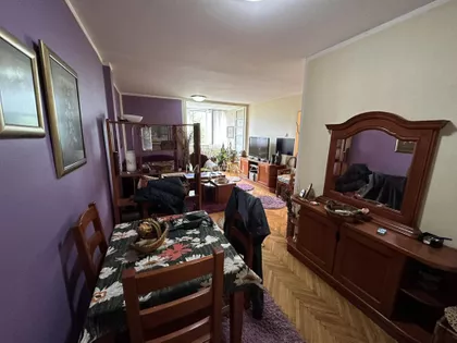 Pariske komune | 4zida.rs