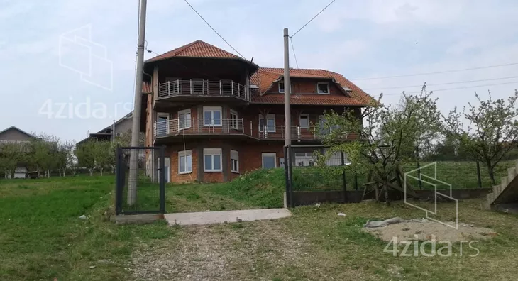 3-etažna kuća | 4zida