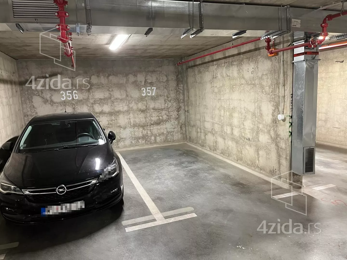 Garaža | 4zida