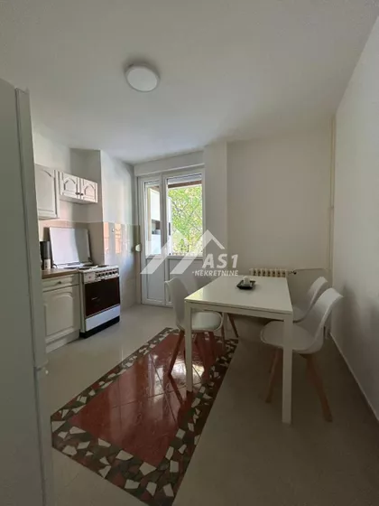 Strumička | 4zida.rs