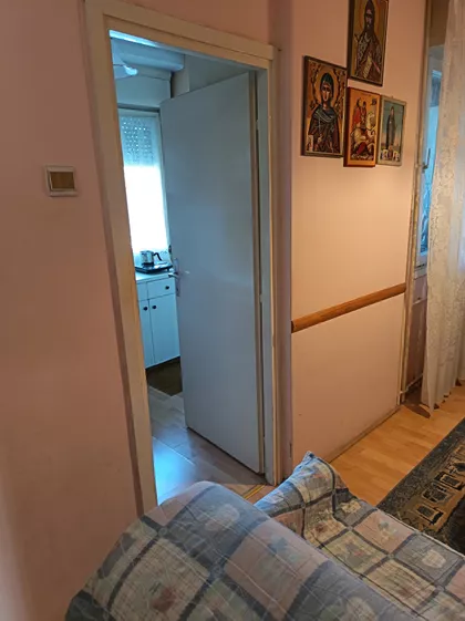 Vladimira Rolovića 7 | 4zida.rs