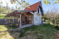 Suvi Do, Palilula, Gradske lokacije, Niš | 4zida.rs | 4zida.rs