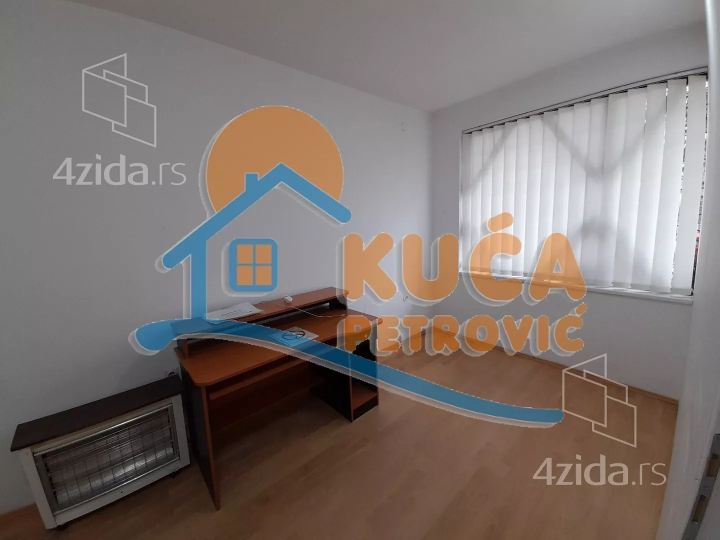 Lokal | 4zida
