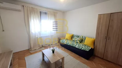 Crveni Krst Zvezdara | 4zida.rs