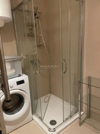Cara Lazara | 4zida.rs