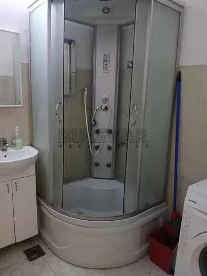 Obrenovićeva | 4zida.rs