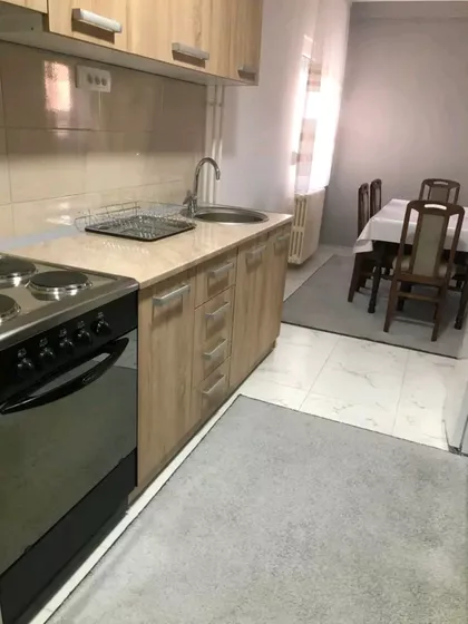 Trg Kralja Petra Prvog Oslobodioca | 4zida.rs