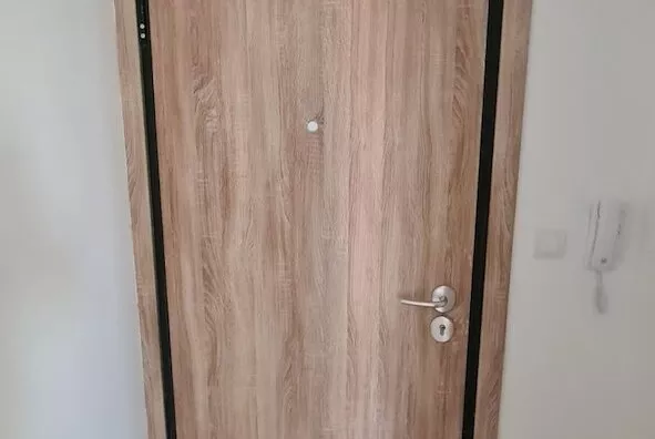 Četvoroiposoban stan | 4zida