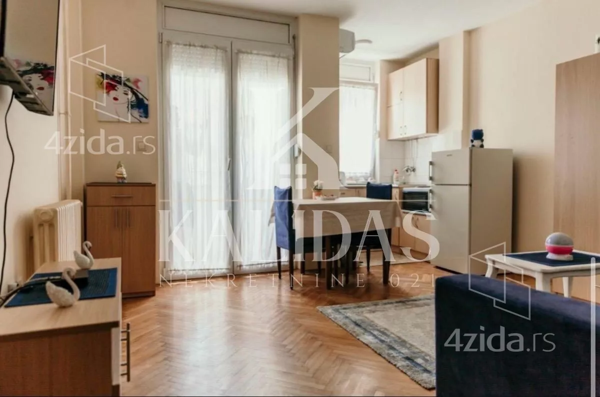 Garsonjera | 4zida