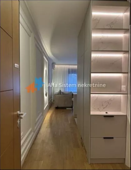 Hram Svetog Save | 4zida.rs