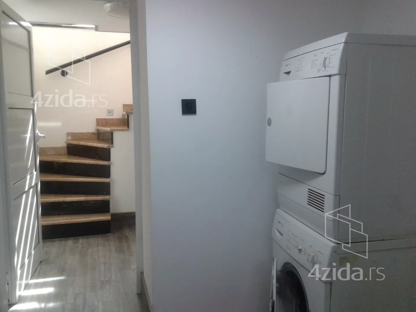 3-etažna kuća | 4zida