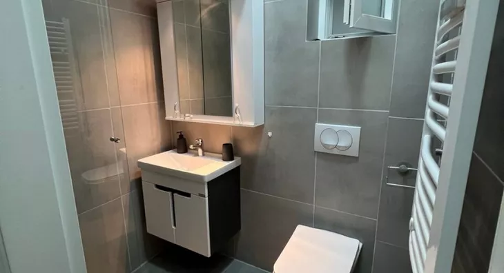 Četvoroiposoban stan | 4zida