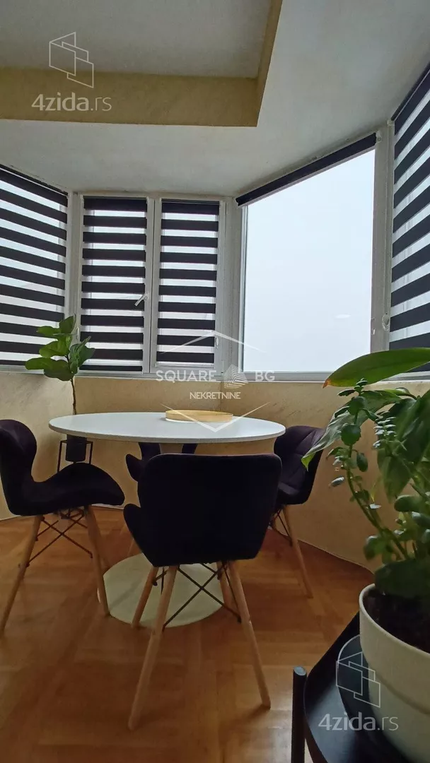 Troiposoban stan | 4zida