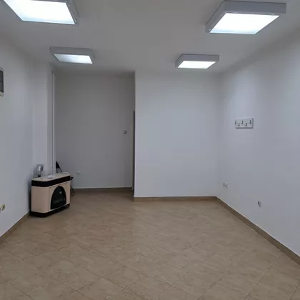 1. Maj | 4zida.rs