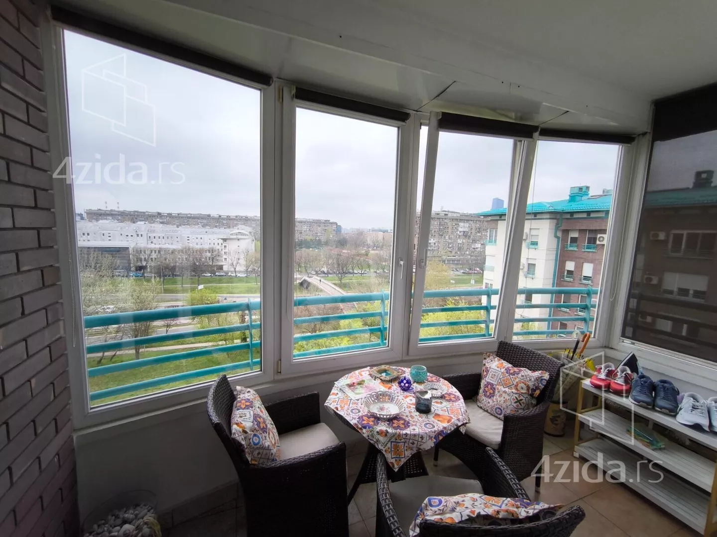 Četvorosoban stan | 4zida