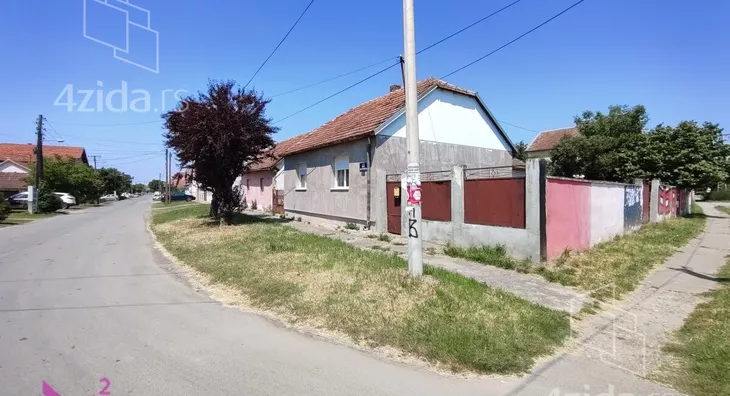 Plac | 4zida