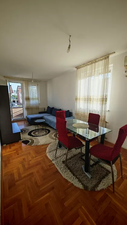 Borča | 4zida.rs