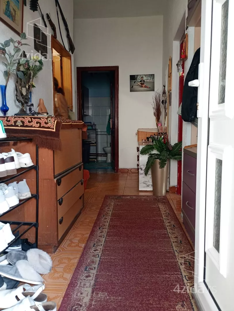 3-etažna kuća | 4zida