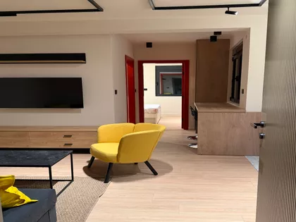 Crveni Krst Vračar | 4zida.rs