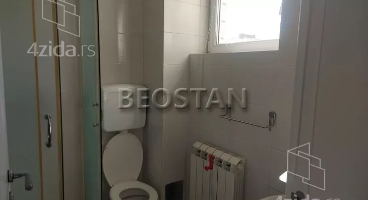 Šestosoban stan | 4zida