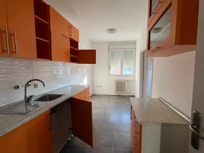 Jovana Ristića | 4zida.rs