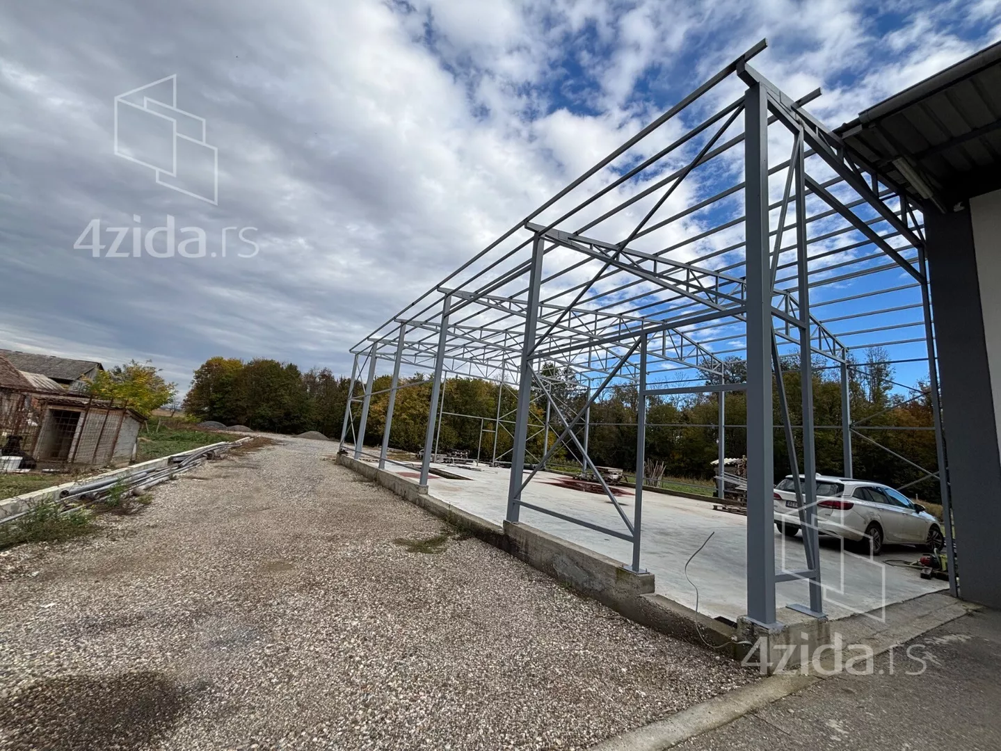 Poslovni prostor | 4zida