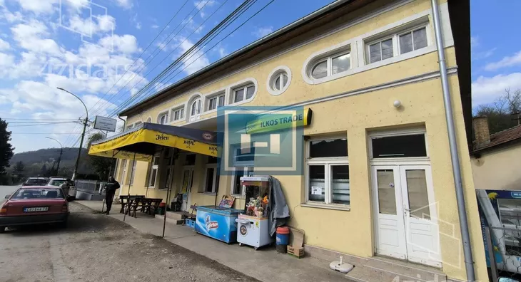 Poslovni prostor | 4zida