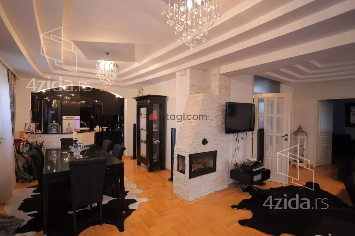 Kuća | 4zida