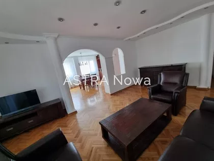 Vukov Spomenik | 4zida.rs
