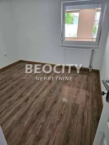 Subotička | 4zida.rs