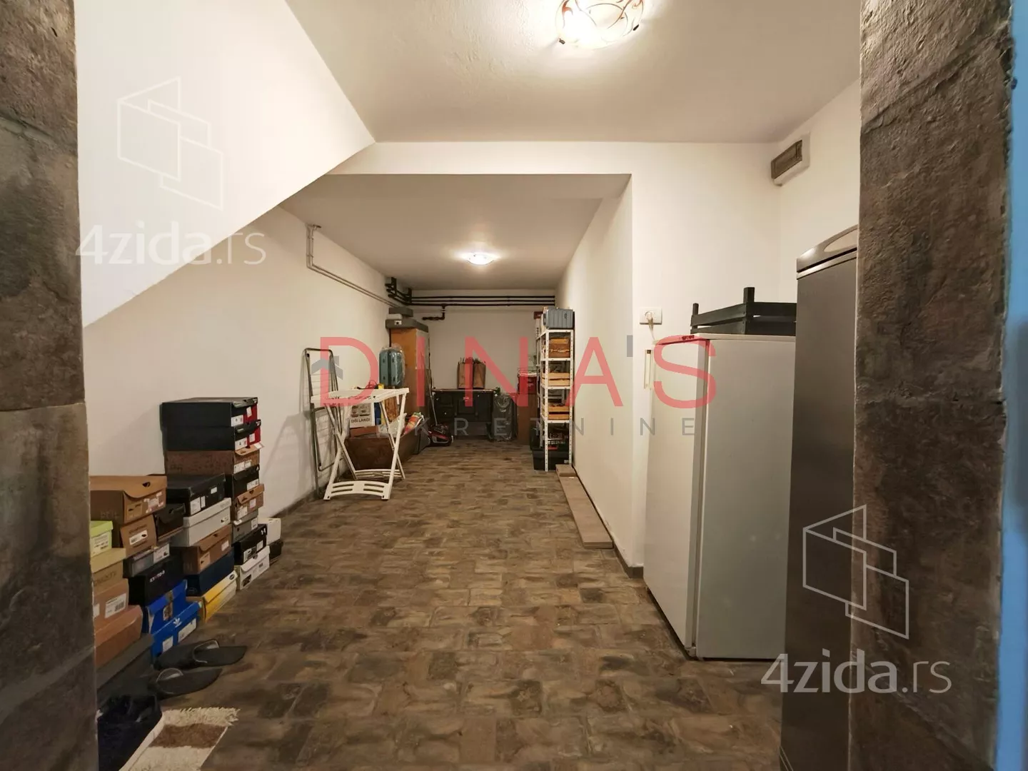 Kuća | 4zida