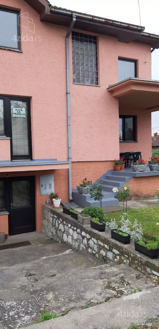 2-etažna kuća | 4zida