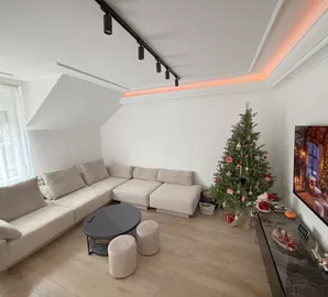 Rotkvarija, Gradske lokacije, Novi Sad, 3.0 stan | 4zida.rs
